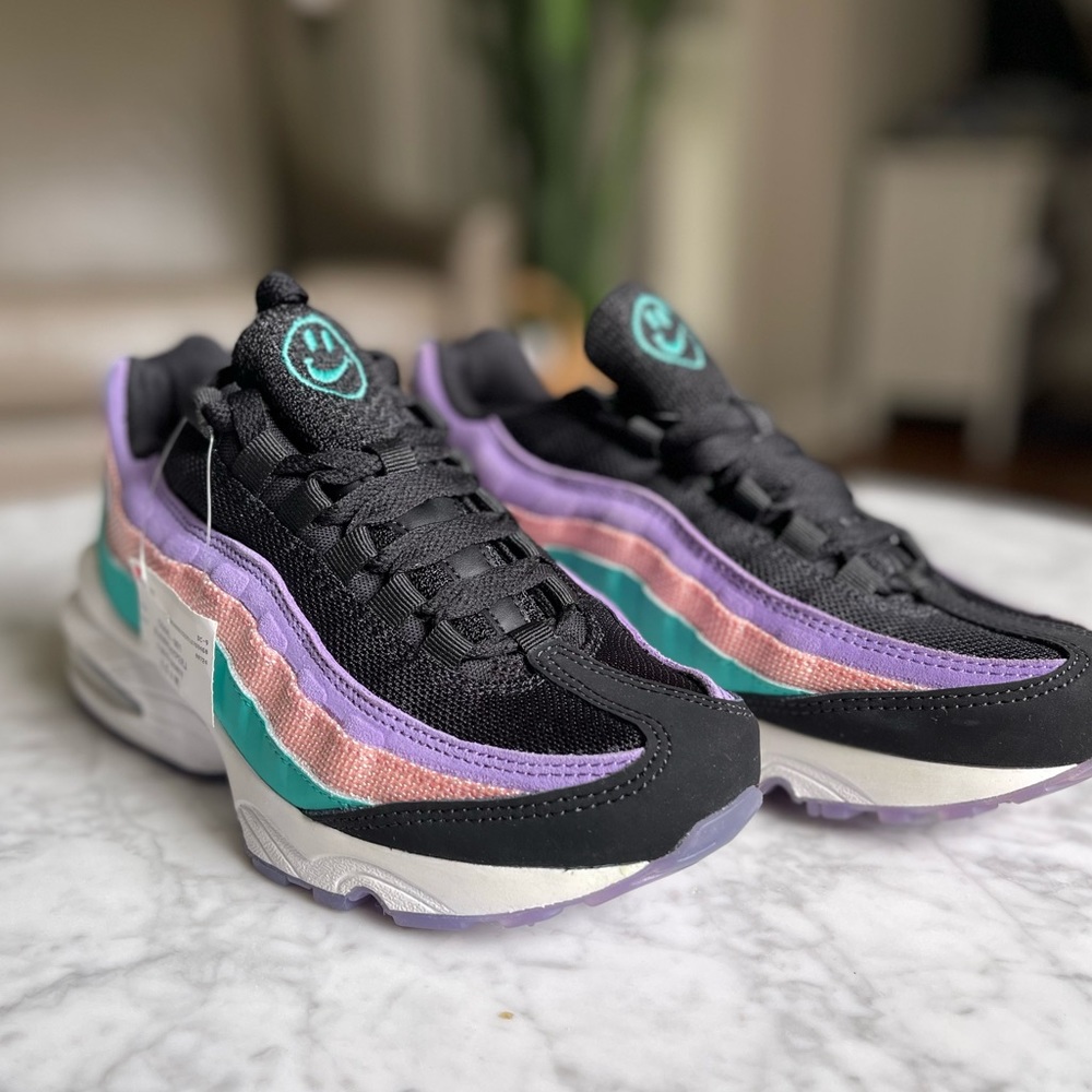 ULTRA RARE! Nike Air Max 95 - Have a Nice Day (GS) BIGBOY 5.5 (Boys)